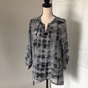 ❤️3X20 PERSEPTION CONCEPT Black/ White Long Sleeves Asymmetric Sheer Top…